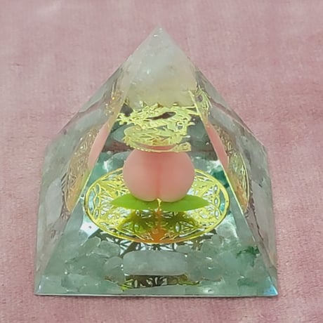 桃1個入り🍑お守りのオルゴナイト～桃神&龍神コラボ～