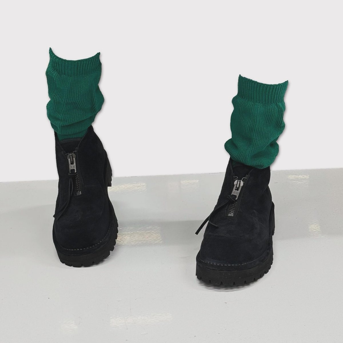 x KIDS LOVE GAITE Shadow Mocca Rough Out(VIBRAM