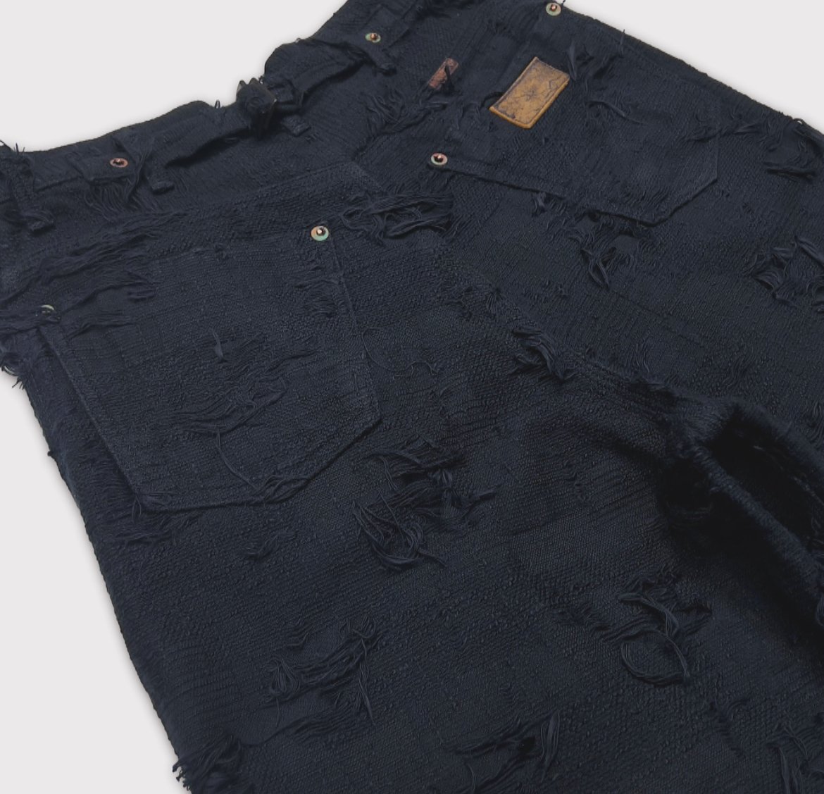 Cut Off Heavy Short Boro Crust (NOIR) | MINUS O