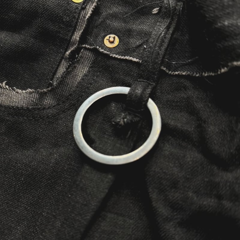 Slash Seam Twist Cargo Jeans(NOIR) | MINUS OFFI