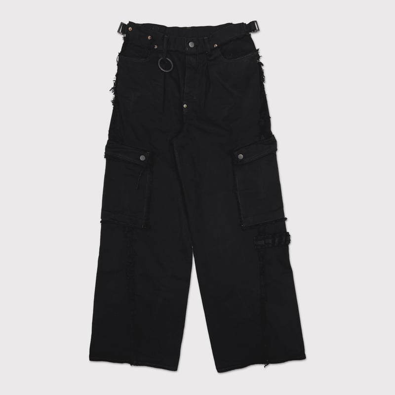 Slash Seam Twist Cargo Jeans(AFTER BLACK) | MIN