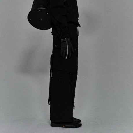 Slash Seam Twist Cargo Jeans(AFTER BLACK)