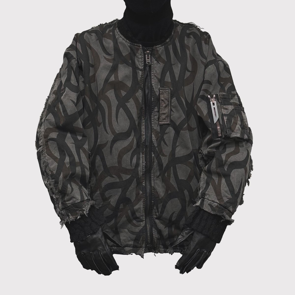 名作 Minus (-) マイナス Tribal Camouflage Slash Seam Tribal Camouflage Flight Jacket 20Ye