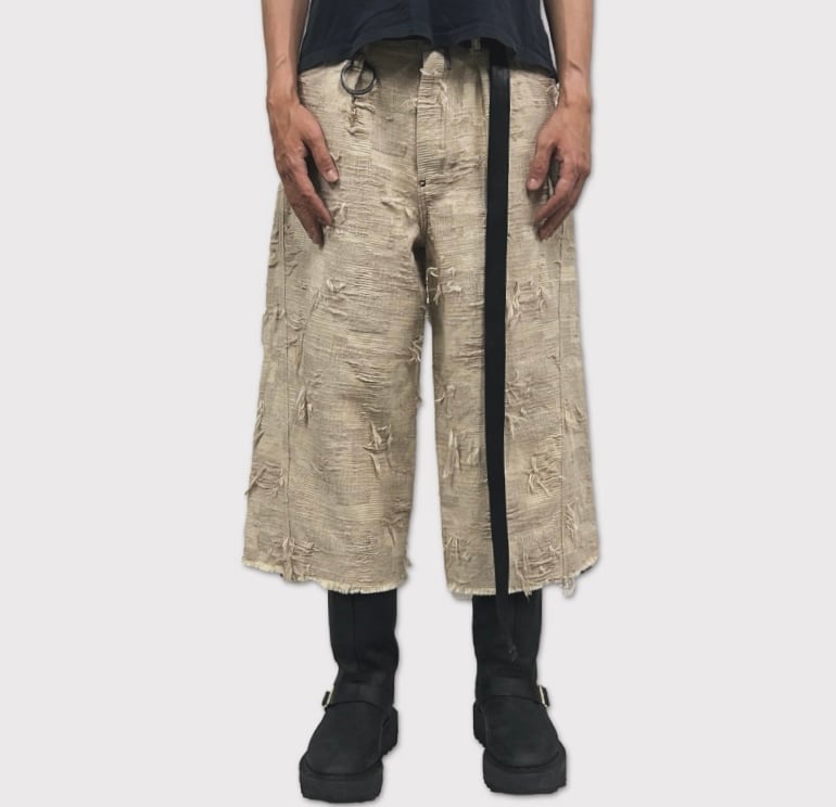 Cut Off Heavy Short Boro Crust (SAND) | MINUS O