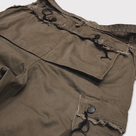 Slash Seam Twist Cargo Pants(AGED TWILL) SAND