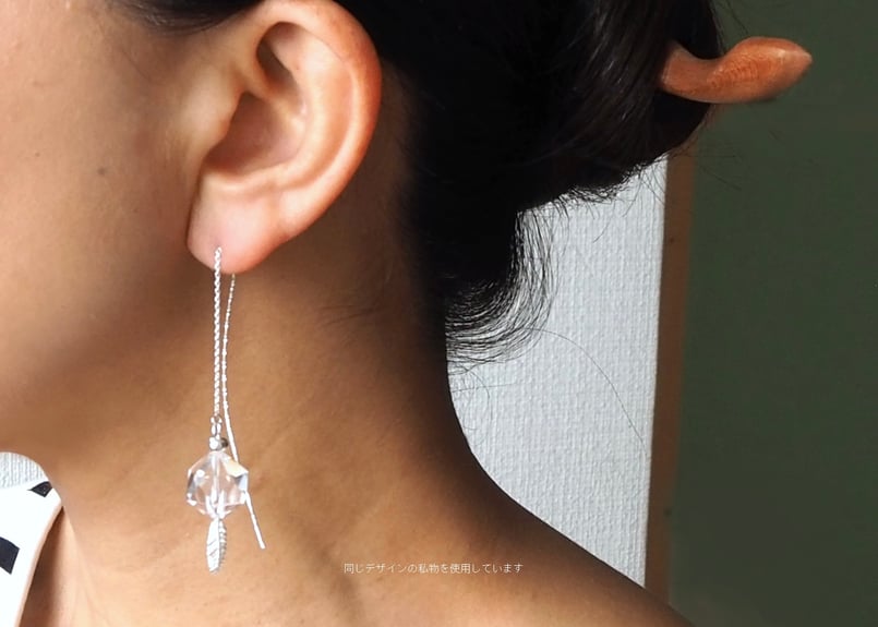 クリアクオーツ＆シルバーフェザー・ピアス silver925 | mizunone