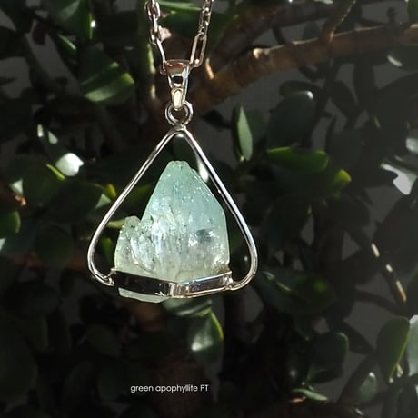 アポフィライト | STORES