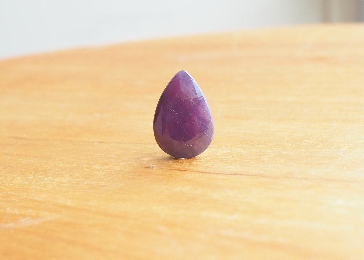 天然コランダム　サファイア １．８８ｃｔ　/ Ｄ０．２４ｃｔ 最高品質天然コランダム パパラチア・サファイア オーバル