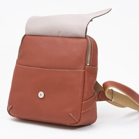 【日本製】rena-iris x GENOVA（IMAIBAG）コラボ製品ランドセルデザインM・・シュリンクヌメ牛革・リュック　ir-2501
