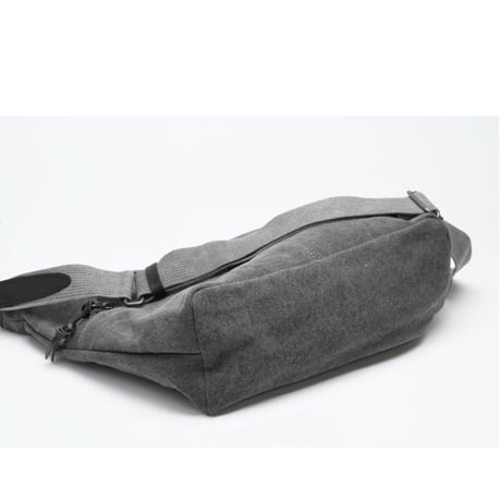 豊岡鞄（認定商品・FEEDBAG）豊岡製・神鍋山火山灰染め 8号帆布・イブクロ型斜め掛けショルダーバッグ FB-102-B