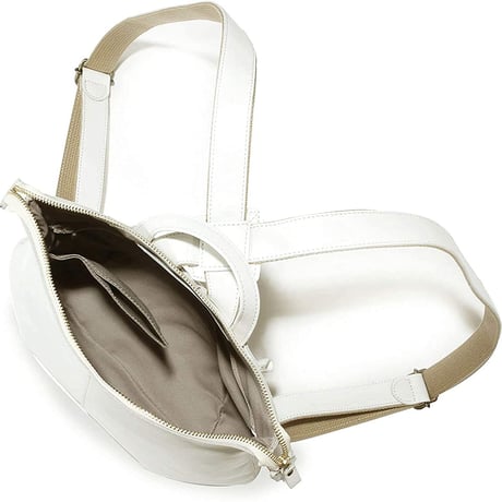 【日本製】【rena -iris  made in japan】〔rena-white　collection〕牛革製品・オイルヌメ・牛革スリムリュック  ir-71 a