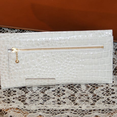 【日本製】【rena -iris  made in japan】牛革エナメルクロコ(パテントレザー）薄マチお札入れ長財布　ir-4044