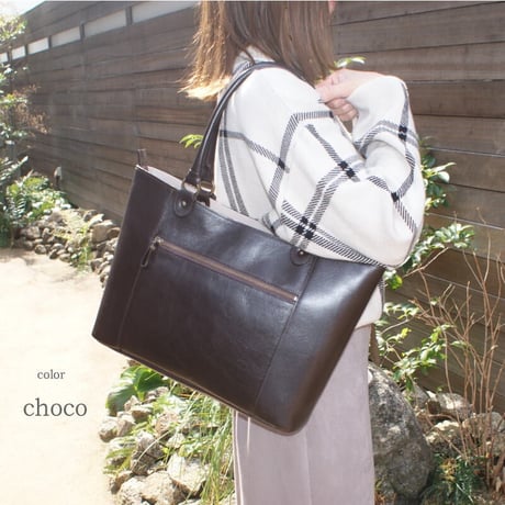 【日本製】【rena -iris  made in japan】オイルレザー牛革製・トートバッグ　ir-2571