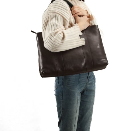 【日本製】【rena -iris  made in japan】〔rena-white　collection〕軽量牛革製品・ヌメ革手提げトート（H　28　W　40　D　10.5　cm)   ir-03