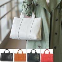 【日本製】【rena -iris  made in japan】〔rena-white　collection〕軽量牛革製品・ヌメ革（マット調ヌメ革）手提げトート   ir-01