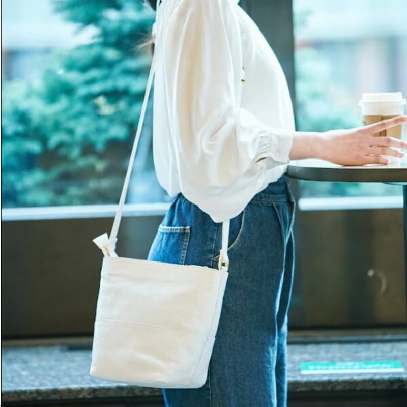 最終価格★REN カデ 牛革 シュリンクレザー リリ 最終価格☆REN カデ 牛革 シュリンクレザー リリ