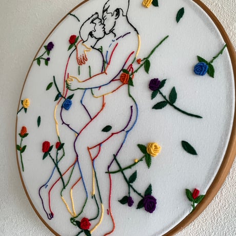 "Pride roses” US$650