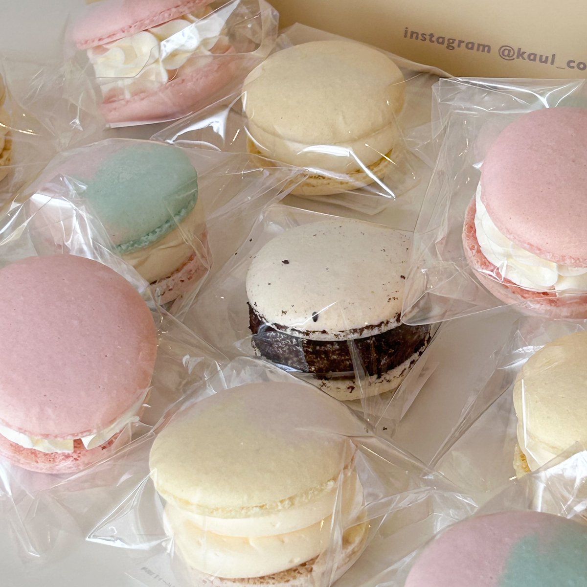 マカロン 冷凍便】ランダム便！今週のマカロン（8個セット） | kaulcoffee
