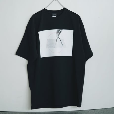 KAZUYO KINOSHITA 木下佳通代《'76-C》Tシャツ | 大阪中之島美術館