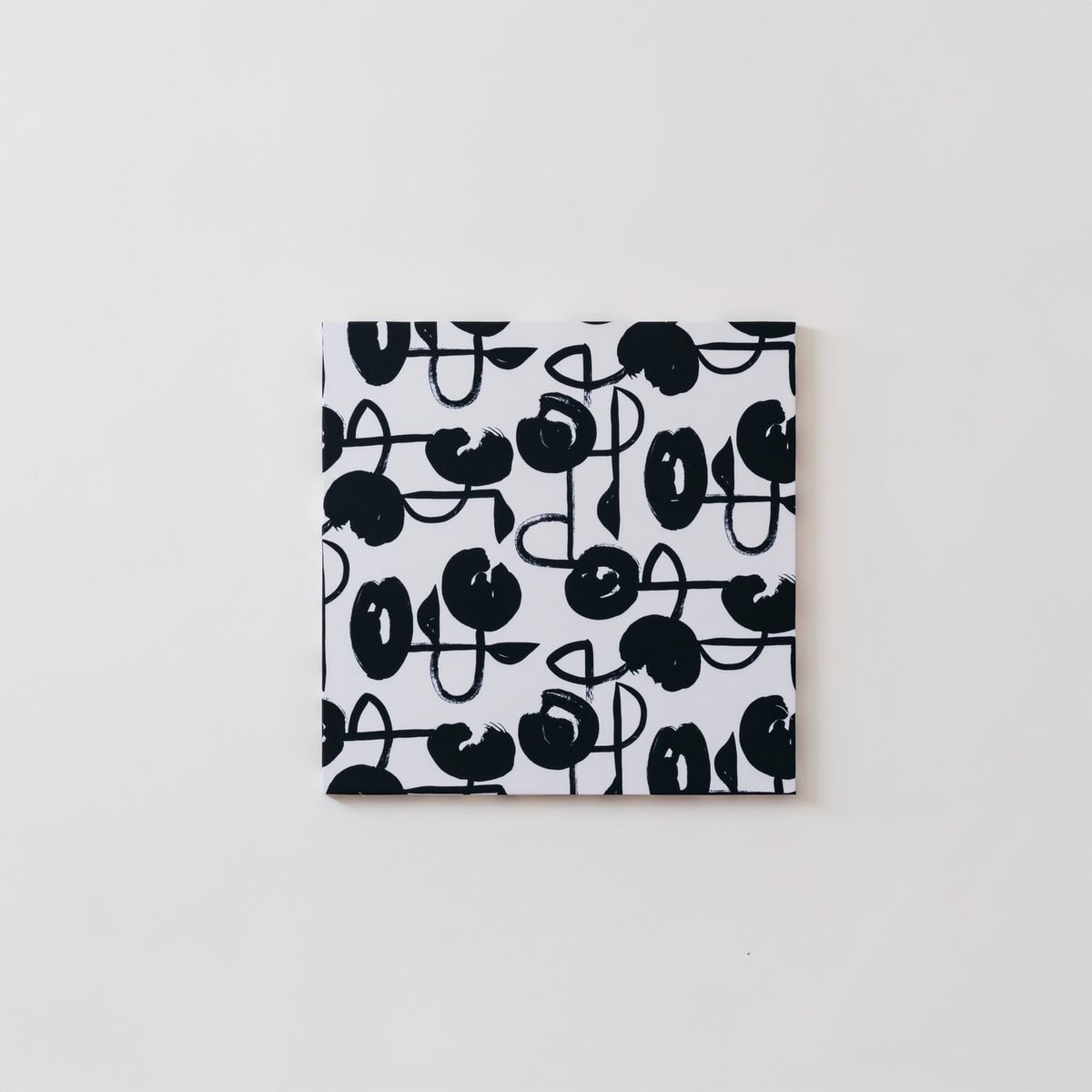 ビンテージファブリックパネル 花菱（紺） ファブリックパネルS12-004 サイズS-12 (606x606/mm) | CHITEN SHOP