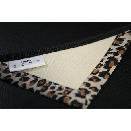 Leopard Print Pig Suede Leather Bandana Style Collar