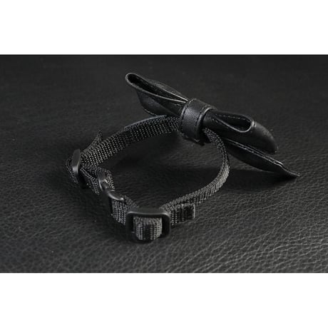 Genuine Leather Ribbon Style Collar