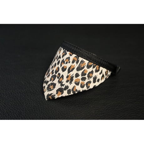 Leopard Print Pig Suede Leather Bandana Style Collar