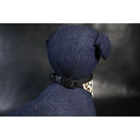 Leopard Print Pig Suede Leather Bandana Style Collar