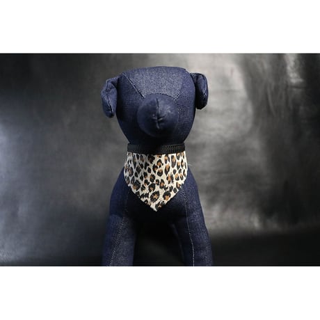 Leopard Print Pig Suede Leather Bandana Style Collar