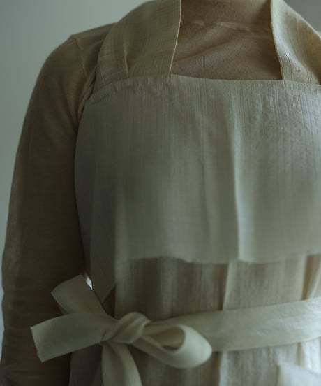 〔white〕るりいろ Apron / MAKI TEXTILE STUDIO