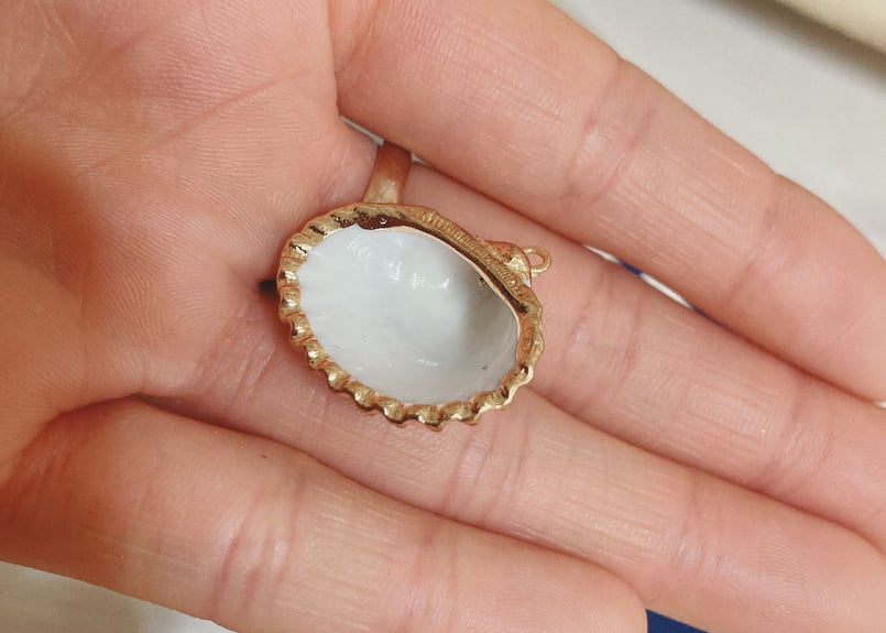 ハンドメイドパーツ 天然貝殻チャーム ホヌ | Aloha⚓︎Uncle