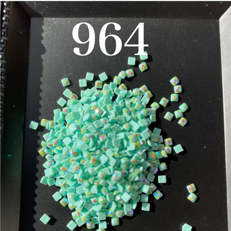 キラキラ✨】樹脂ABビーズ（900ー3700） | ダイヤモンドアート専門店TA-box