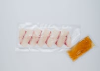 【冷凍】愛媛天然真鯛のぶっかけ刺身鯛めし(鯛スライス10切、たれ40g）（3枚）