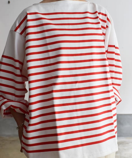 OUTIL/TRICOT AAST