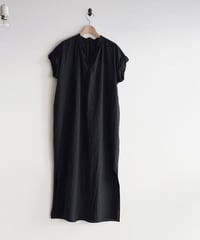 Nikki  ESSENTIAL PIECES/COTTON LAWN TWIST FRENCHSLEEVE DRESS