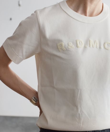 Ｒ&D.M.CO/PILE EMBROIDERY T-SHIRT