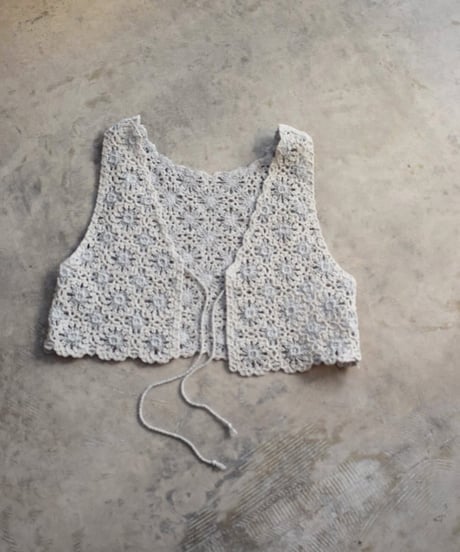 JOICEADDED/EMBROIDERED KNITTED VEST