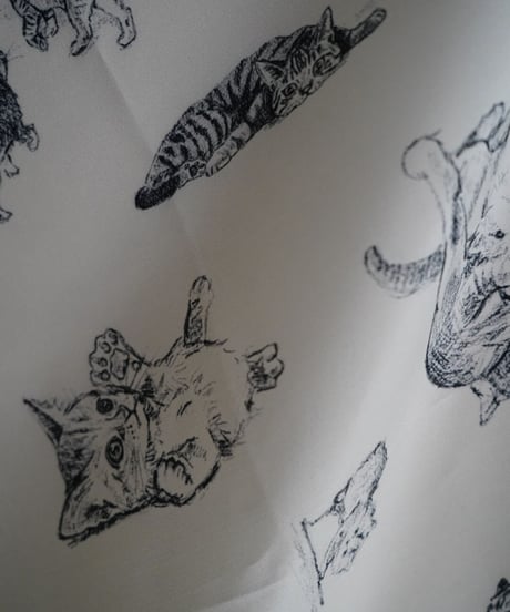 R&D.M.CO/SKETCH BOOK PANEL SILK SCARF
