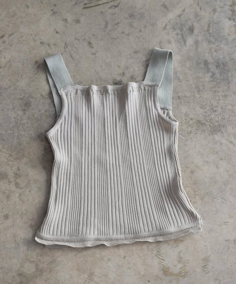 JOICEADDED/SUBTLE ACCEN CAMISOLE TOP