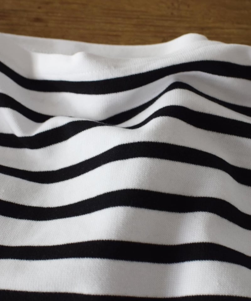 OUTIL TRICOT AAST(WHITE×NAVY OUTIL / TRICOT AAST / NAVAL BORDER | TIBETAN MARKET
