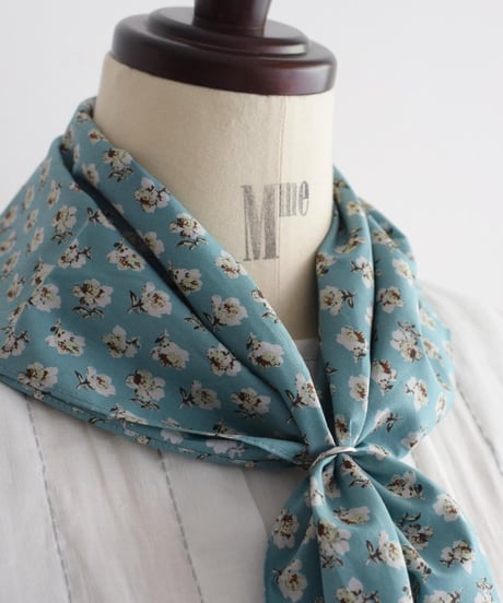 R&D.M.CO/SMOKEY BURNET BANDANA