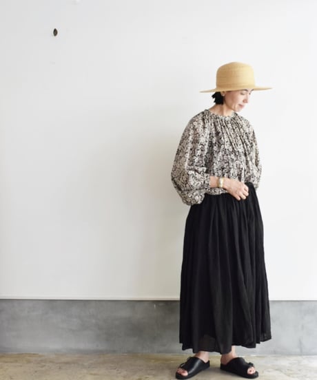 R&D.M.CO/LINEN HENP GAUZE GATHER LONG SKIRT