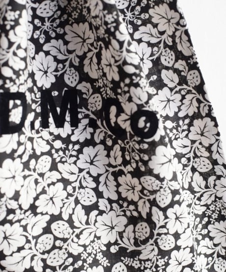 R&D.M.CO/WILD BERRY DRAWSTRING BAG