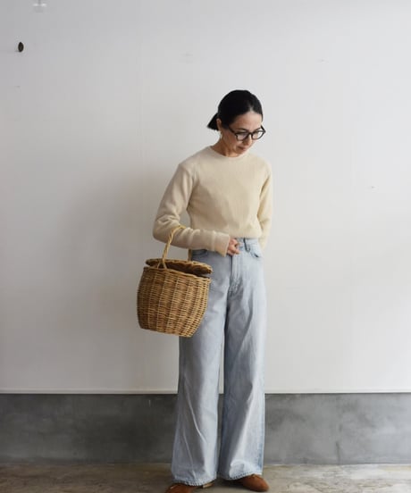 Nikki ESSENTIAL PIECES/CASHMERE SILK RIB CREWNECK