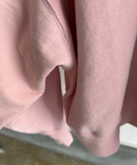 Oblada/ROBIN SWEAT