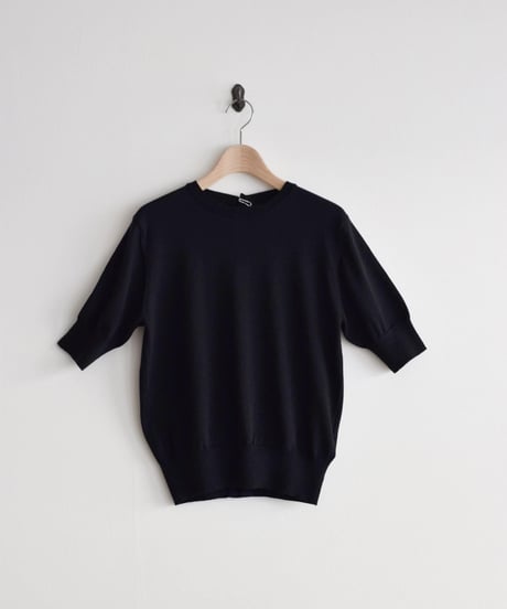 R&D.M.CO- BACK BUTTON HALF SLEEVE