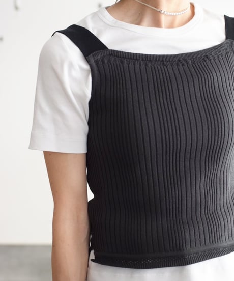 JOICEADDED/SUBTLE ACCEN CAMISOLE TOP