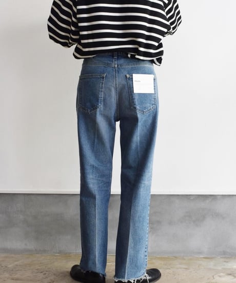 Oblada/HIGH WAIST CUT OFF