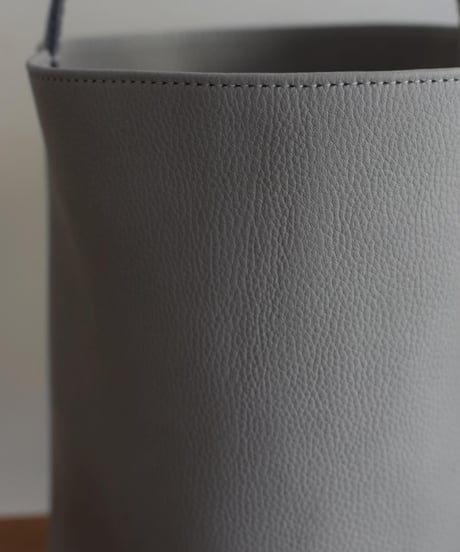 mercredin/bucket bag
