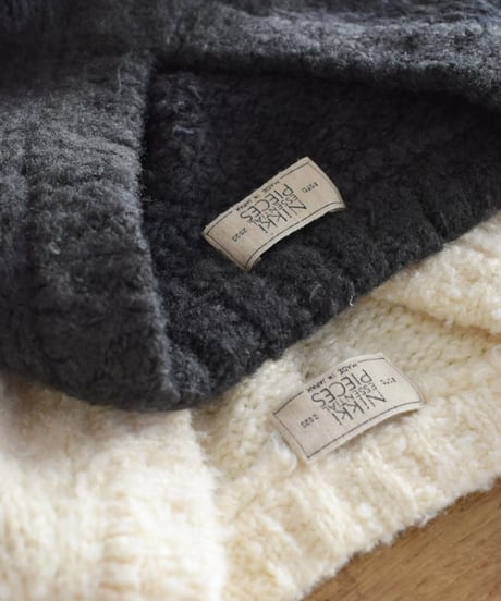 NikkiESSENTIALPIECES/BRUSHED SILK YARN VEST